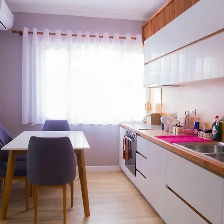 Apartment Modern Furnished With View Tirana