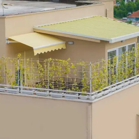 Modern Furnished With View *